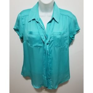Teal silky short sleeves collared blouse